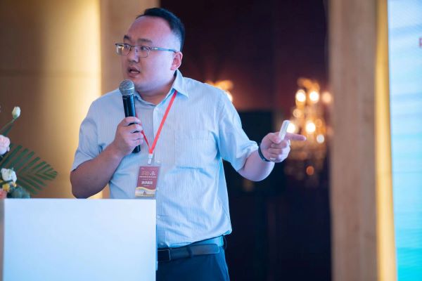 CILICILI视频APP看片营销副总周蓝舰作《产业大脑+未来农场的模式探索》专题报告.jpg